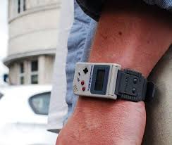 Classic Nintendo Game Boy Watch For Avid Gamers Designbuzz Classic Nintendo Games Nintendo Classic Gameboy