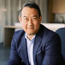 Timothy Chi's Instagram, Twitter & Facebook