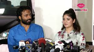 Zaira Wasim My Father Cried While Watching Secret Superstar Youtube Dangal film actress anushka shetty family with father, mother & brother photos 2017 hd. zaira wasim my father cried while watching secret superstar