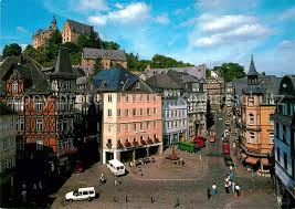 We did not find results for: Ak Ansichtskarte Marburg Lahn Blick Ueber Den Marktplatz Mit Schloss Kat Marburg Nr Kb23252 Oldthing Ansichtskarten Hessen