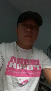 No te detengas por q ves q todos no te llevan solo échale ganas para m...