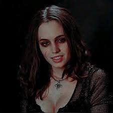 Erik Miranda's Instagram, Twitter & Facebook