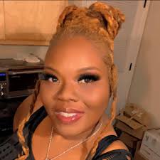 Ladonna Beard's Instagram, Twitter & Facebook