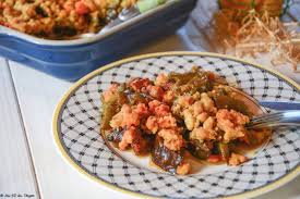 Crumble De Legumes D Ete Au Chorizo Au Fil Du Thym Recette En 2020 Crumble De Legumes Recette Legume Crumble