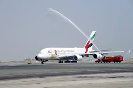 It happens to be one of emirates' newest superjumbos, having only been delivered in early december. Emirates A380 Fliegt Kurzstrecke Zweimal Pro Tag Luftfahrtmagazin De Pilotenmagazin