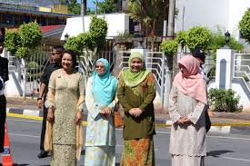 Sorry, your search returned zero results for king syed sirajuddin syed putra jamalullail. Duli Yang Maha Mulia Tuanku Syed Sirajuddin Ibni Almarhum Tuanku Syed Putra Jamalullail