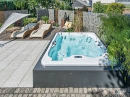 Alles Rund Um Das Moderne Badezimmer Trendomat Com Whirlpool Garten Im Freien Wirlpool Garten