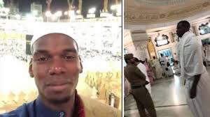 05:39 الوقت الحالي في مكة متقدم بمقدار 23 دقائق عن التوقيت الشمسي Paul Pogba Bersujud Di Depan Ka Bah Sebelum Berangkat Ke Rusia Begini Perasannya Berpuasa Di Makkah Bangka Pos
