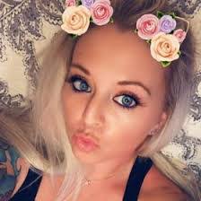 Tammy Chewning's Instagram, Twitter & Facebook