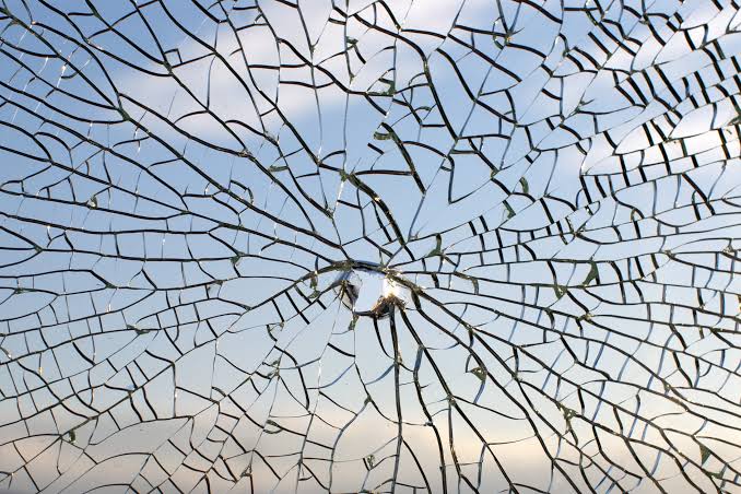 Why, and How, Does Glass Break? | Sun Shade Window Films