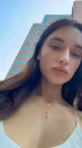 @IamgloriaSol04's video Tweet