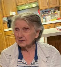 Maryann Shaver's Instagram, Twitter & Facebook