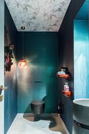 Wann wurde er überhaupt erfunden und von wem? Die Toilette Als Statussymbol