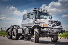 Ct60g9cwyaa5t3 Jpg 1200 800 Mercedes Truck Mercedes Benz Unimog Vehicles