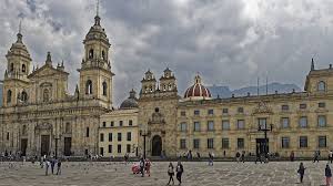 En bogotá, las autoridades sanitarias reportan que la cifra de ocupación de unidades de cuidados intensivos (uci) es del 83,8%. Detectan Inconsistencias En La Ocupacion Uci De Bogota