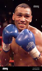 Boxing tko hi-res stock photography and images