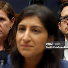 Federal appeals court blocks Trump's firing of FTC commissioner Rebecca  Slaughter