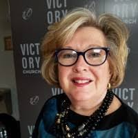 Denise Eder's Instagram, Twitter & Facebook