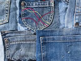 Kontrolliert nach dem nähen auf der rechten. Upcycling Teppich Aus Alten Jeans Anleitung Nahen Mit Jeans