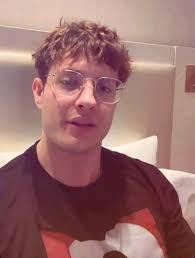 What do you think about my new hair