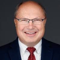 Robert Ripoll's Instagram, Twitter & Facebook