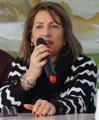 La preside Sansone va in pensione "Ringrazio famiglie e studenti"