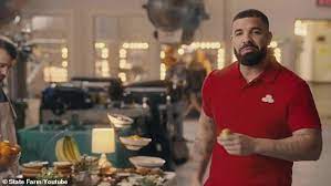Drake And Paul Rudd Join Patrick Mahomes And Aaron Rodgers In State Farm S Super Bowl Lv Ad Daily Mail Online