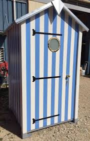 cabine de plage en bois en kit options couleurs constructeur de cabane de jardin en bois l isle sur la sorgue cabine en bois cabine de plage cabane jardin