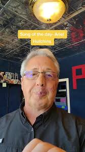 Song of the day-Ariel Hutchins-Stuck#takingcountryback #tcma #buzzrussell  #texas99 @thearielband