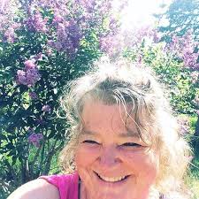 It All Began With a Kiss: Methven, Marilynn: 9798590802685: Amazon.com:  Books