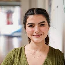 Kimberly Petrone's Instagram, Twitter & Facebook