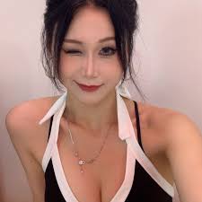 Venus Lynn💃🏻 (@lingling19980826)