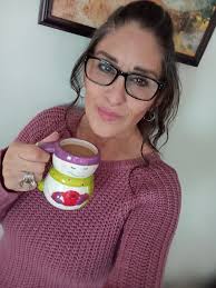 Hey y'all, how are you wonderful people doing this beautiful Friday  morning? Coffee ☕️ ☕️ taste pretty good this morning and it's mid 50's and  looks like nice ride to work weather.