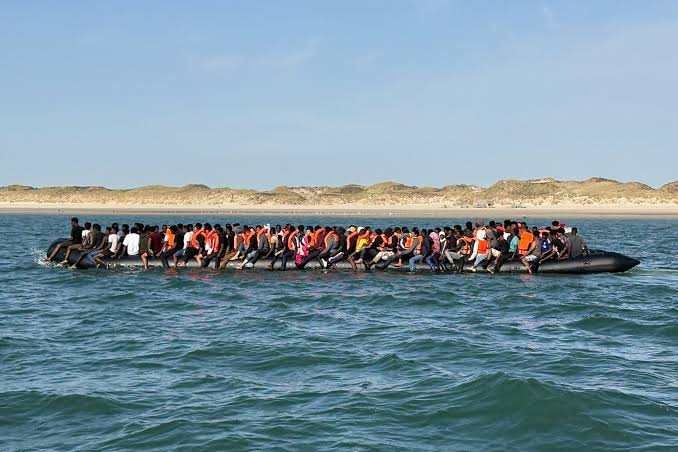 The rise of the 'mega-dinghy': Why Channel crossing tactics are changing | The Independent