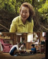 윤여정(1947년 6월 19일 ~ )은 대한민국의 배우이다. Nì´ˆì  ë¯¸êµ­ ì‚¬ë¡œìž¡ì€ ë¯¸ë‚˜ë¦¬ ìœ¤ì—¬ì • ì „í˜• ë²—ì–´ë‚œ í•œêµ­ í• ë¨¸ë‹ˆì˜ ë§¤ë ¥