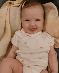 hana bea's mom (@argita.rusi) • Instagram photos and videos