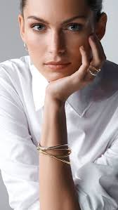 fotos de joyería con modelo