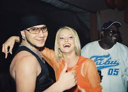 Toate acestea asezonate cu mangaieri si atingeri tandre. BÄƒrbaÈ›ii Din ViaÈ›a Deliei Matache Cu Cine A Fost Cuplata Vedeta Pana Sa Se Casatoreasca