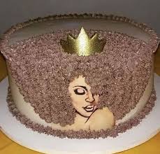 The queen insisted on using a ceremonial sword to slice a cake at a royal function in cornwall, prompting smiles and laughter from the duchesses of cornwall and cambridge. Pin On Cakes