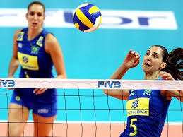 She was born in 1980s, in millennials generation. Carol Gattaz Comemora O Retorno Para A Selecao Web Volei