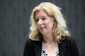 Jun 16, 2021 · nu liane den haan 50plus achter zich heeft gelaten kan ze als kamerlid volledig haar eigen koers varen. 3wjyxmtxlz1a2m