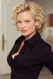 Curly Hairstyles For Women Over 40 Http Niffler Elm Tumblr Com Post 157400195386 Short Curly Hairstyles For Women Square Face Hairstyles Medium Hair Styles