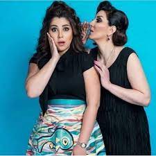 ياسمين صبري ✪'s Instagram profile post: “ايتن عامر ووفاء عامر وحلاوتها  ❤️😍🙈 . اللي هيعمل عشر قلوب ورا بعض هعمله شير ❤️❤️ تابعو ا… | Sequin  skirt, Fashion, Skirts