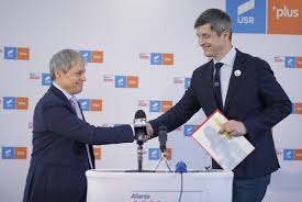 De multe ori ne întrebăm care este venitul unui europarlamentar, de unde vin banii lui și pe ce anume îi cheltuie. Dan Barna Si Dacian Ciolos In Bucuresti La News Ro
