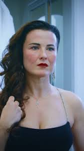 Tara Simon Singing Her New Song