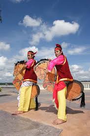 Maaf itu bukannya alat musik yy. Muzik Tradisional Facesofmalaysia S Blog