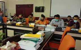 Cukup banyak yang mencari tentang artikel cara bekerja di kantor google, banyak juga yang menuliskan dan bahasa lain, tetapi poinnya. Dewan Kecam Leasing Rampas Motor Nasabah Mahfudz Kami Siap Bantu Proses Hukum Suryakabar Com