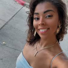 6'1", 210 lbs (73 cm, 96 kg) when I weighed myself last