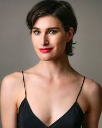 When I was four or five or six, the sea rocked me to sleep, and simple  dreams would float to me like bubbles from the deep »