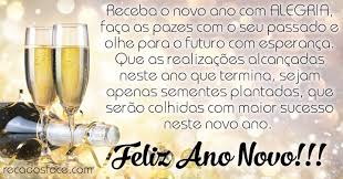 No ano novo fazemos planos, desejamos coisas boas e agradecemos pelo ano que passou. Feliz Ano Novo Frases E Mensagens De Feliz Ano Novo Para Facebook